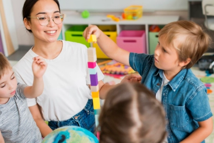 imagem-curso-auxiliar-creche